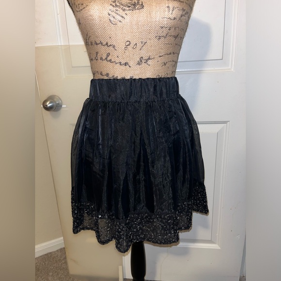 Dresses & Skirts - Kimchi Blue Sequence Tulle Skirt- Black